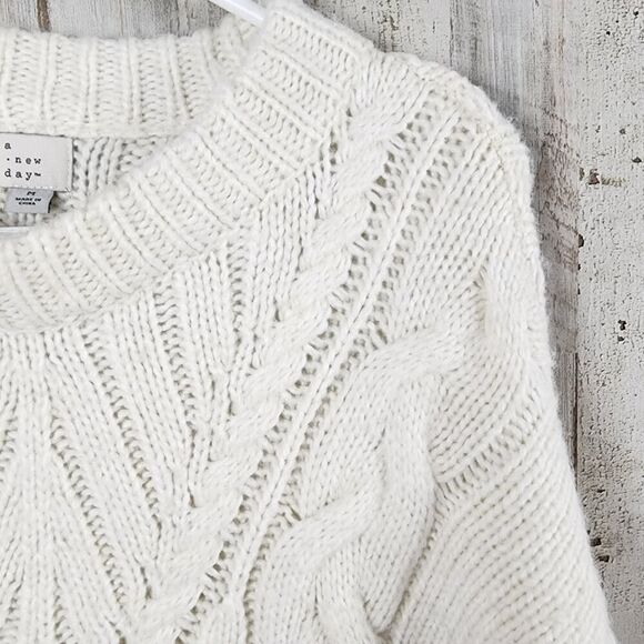 A New Day Cable Knit Sweater White Size Medium - Picture 6 of 9